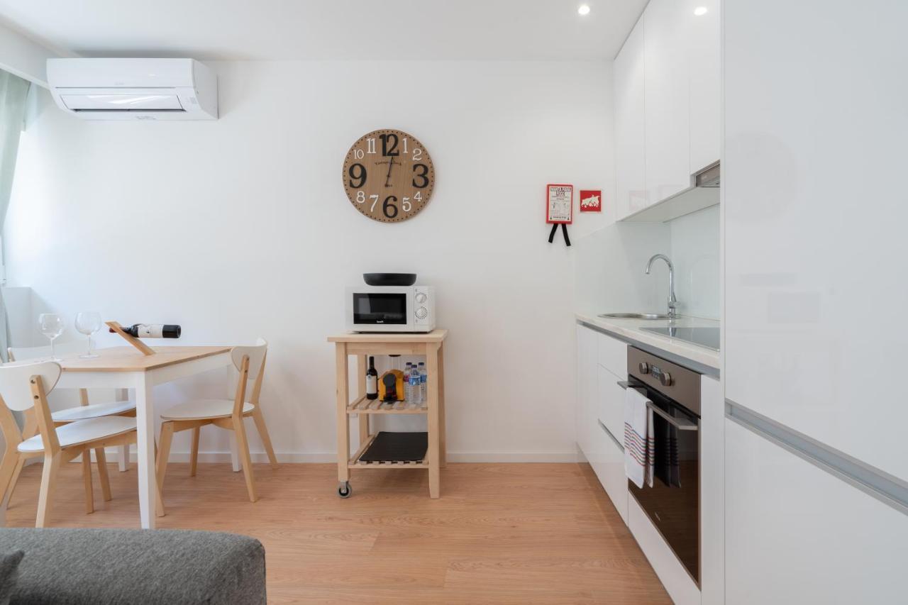 Sweet Sunny Flat W/ Balcony - Gaia Appartement Vila Nova de Gaia Buitenkant foto