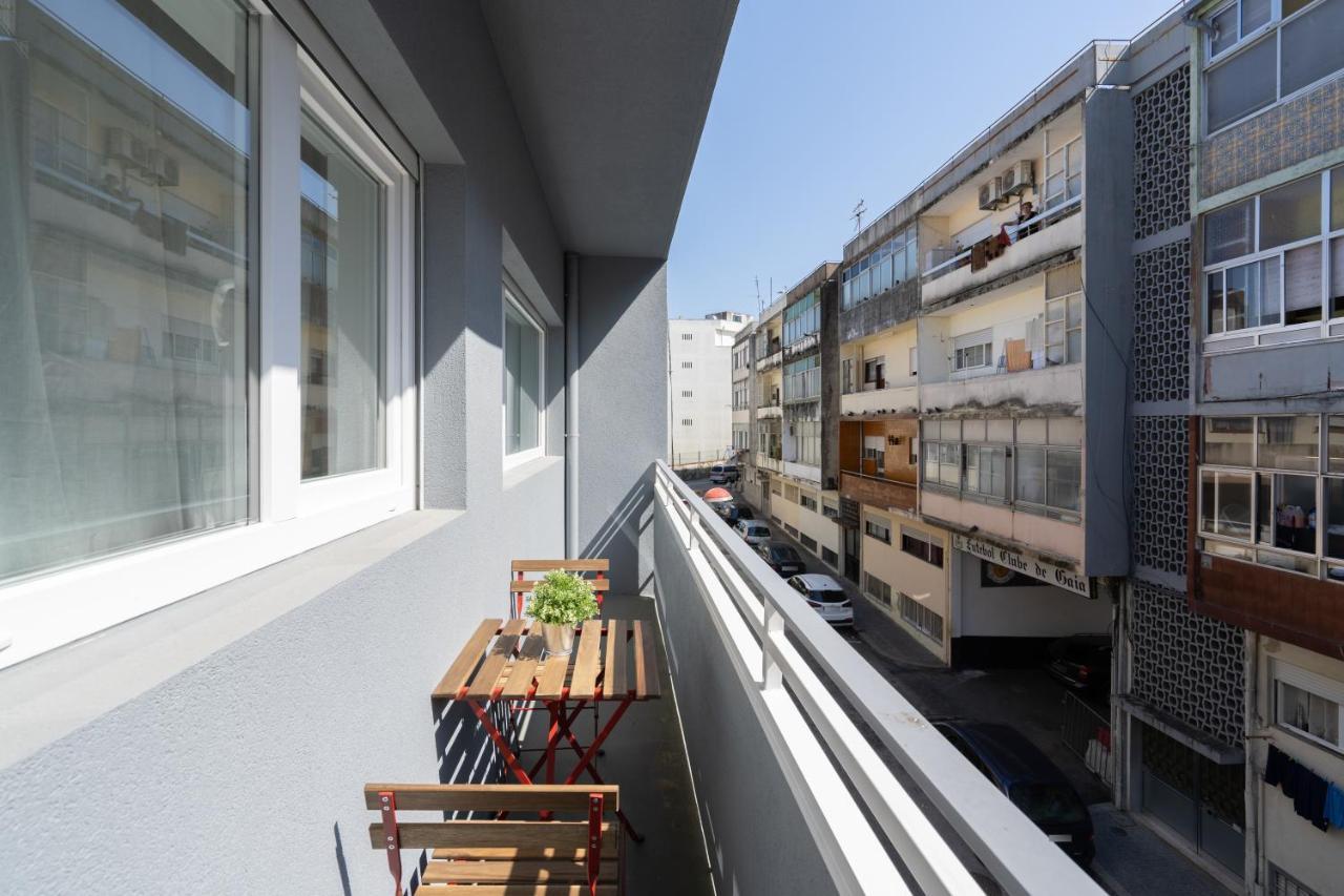Sweet Sunny Flat W/ Balcony - Gaia Appartement Vila Nova de Gaia Buitenkant foto