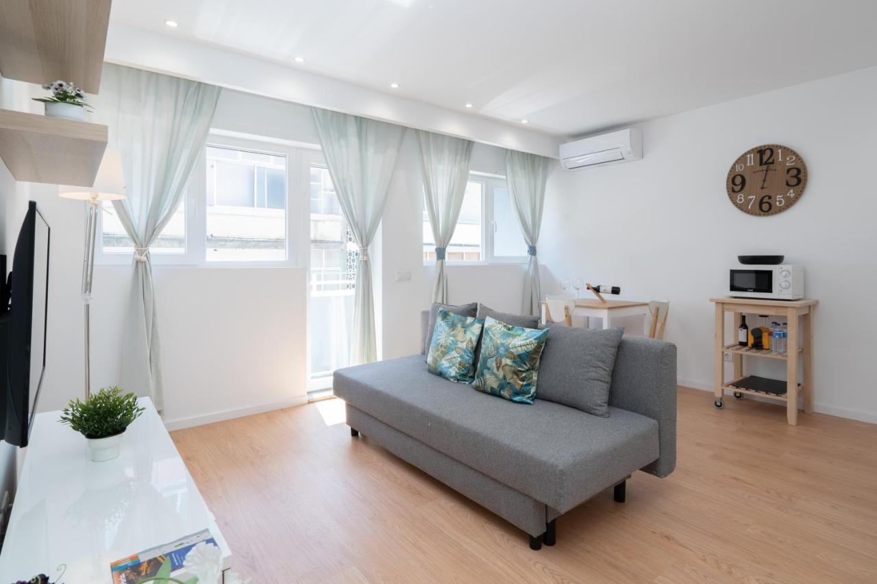 Sweet Sunny Flat W/ Balcony - Gaia Appartement Vila Nova de Gaia Buitenkant foto