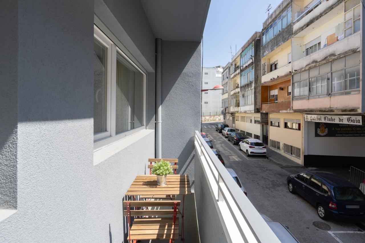 Sweet Sunny Flat W/ Balcony - Gaia Appartement Vila Nova de Gaia Buitenkant foto