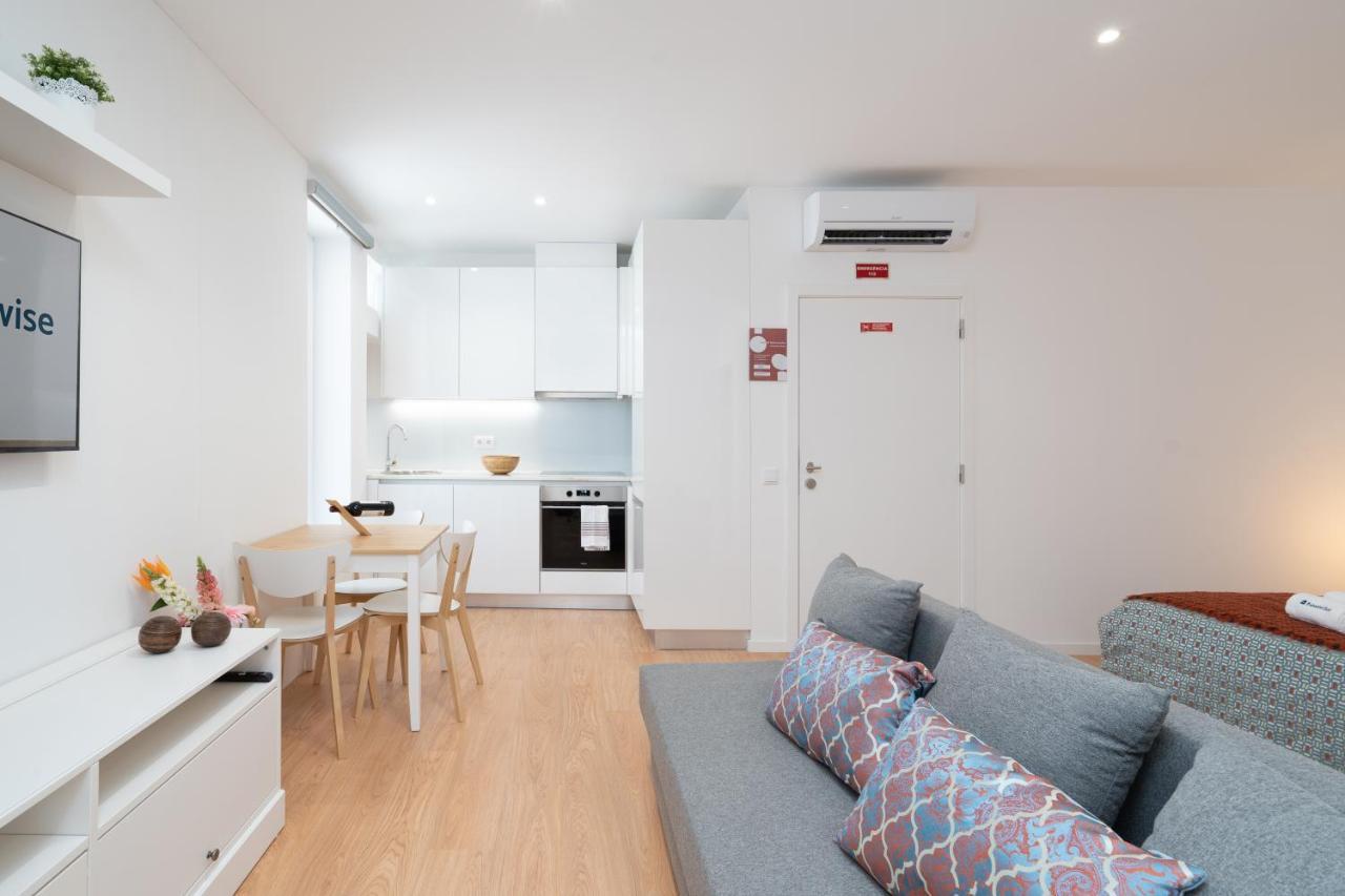 Sweet Sunny Flat W/ Balcony - Gaia Appartement Vila Nova de Gaia Buitenkant foto